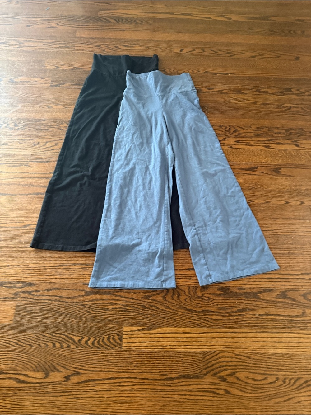 GAP Wide-Leg Pull-On Pants in Black and Light Blue